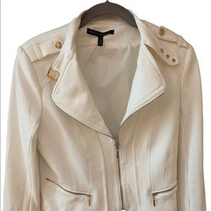 White House Black Market Long Sleeve Zip Ponte Moto Jacket Ecru Size 8.